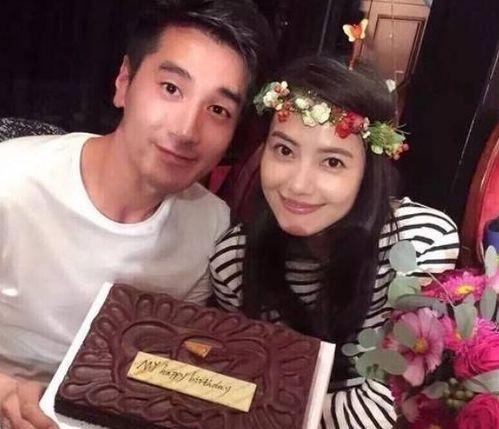 为了吃瓜她进入娱乐圈